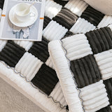 Cream-coloured Large Plaid Square Pet Mat Bed Sofa Cover